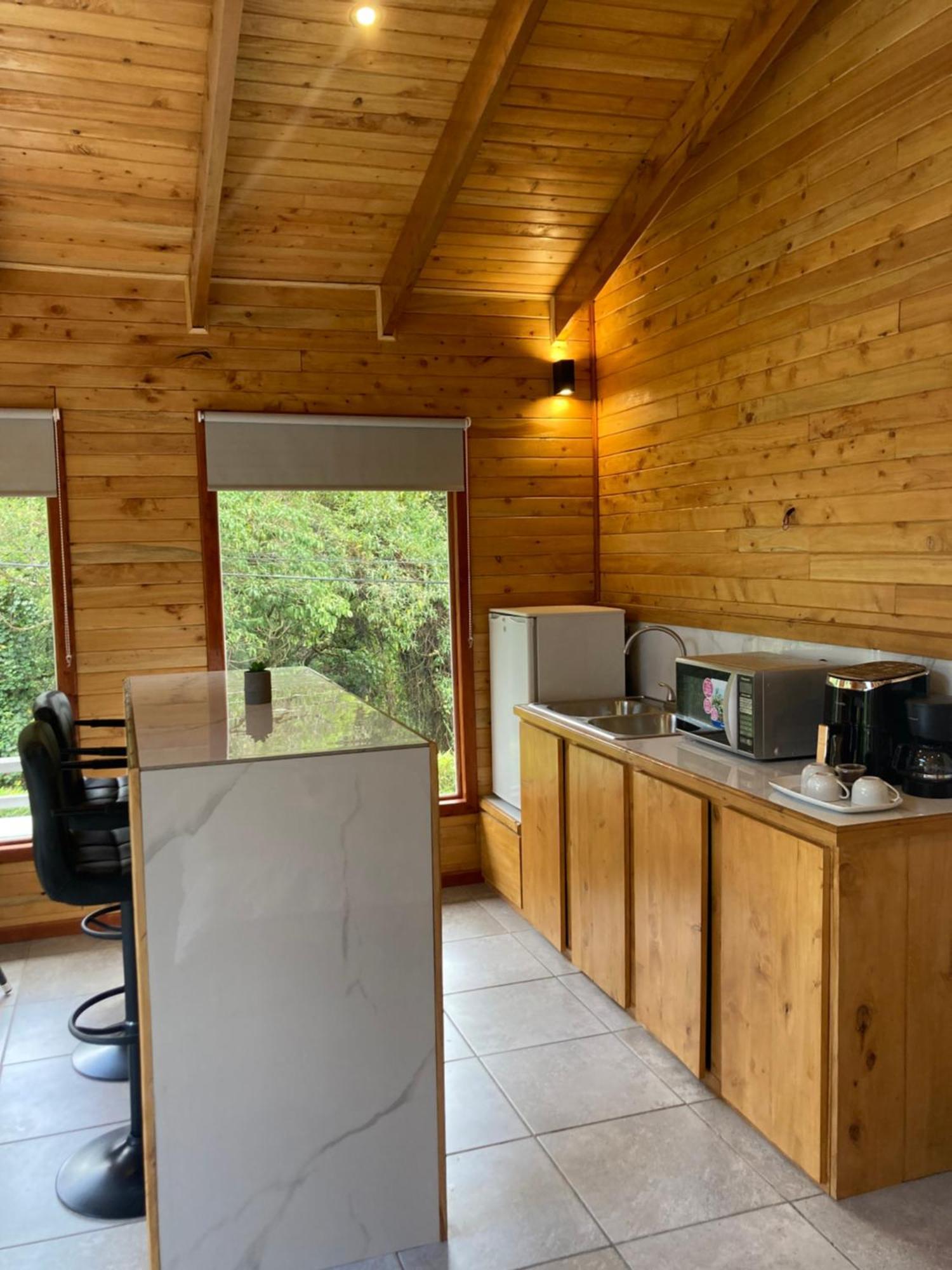 Los Lagos Lodge San Gerardo de Dota Eksteriør bilde