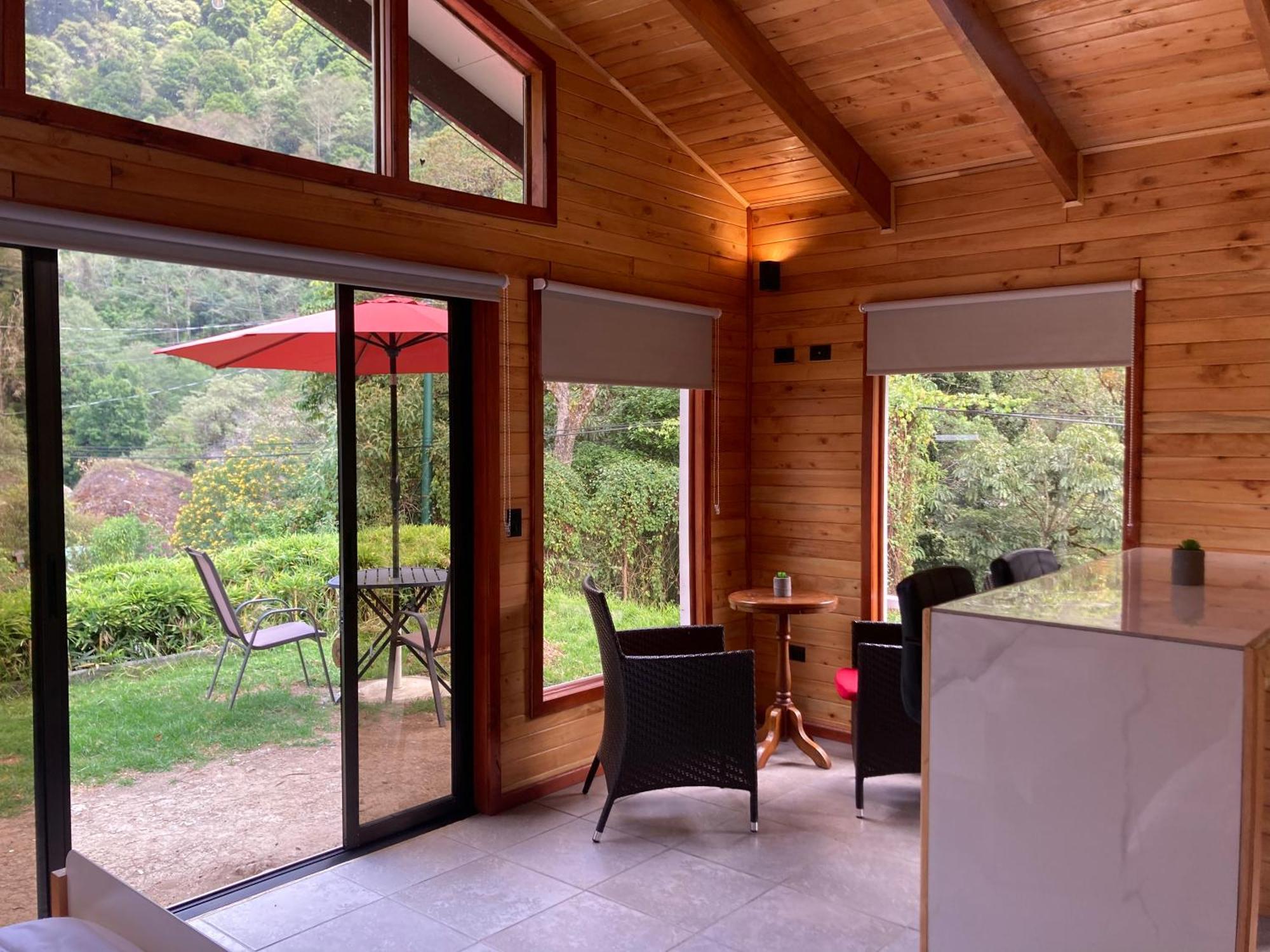 Los Lagos Lodge San Gerardo de Dota Eksteriør bilde
